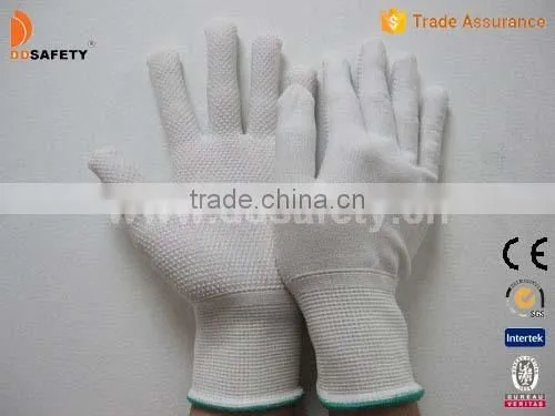13 Gauge Nylon Polyester Seamless Gloves With White PVC Dots One Side