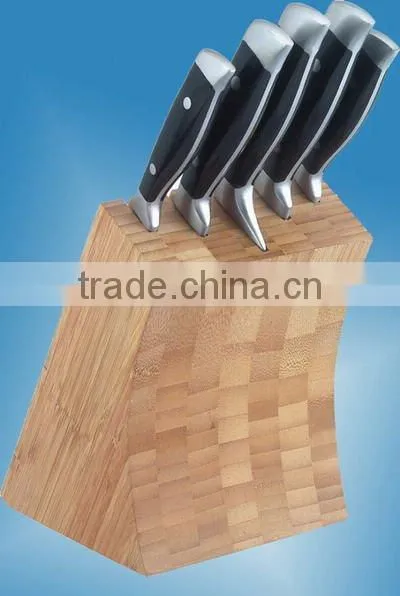 Culinary knife with bamboo block