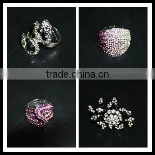 hot !wholesale full stone new design finger rings for women