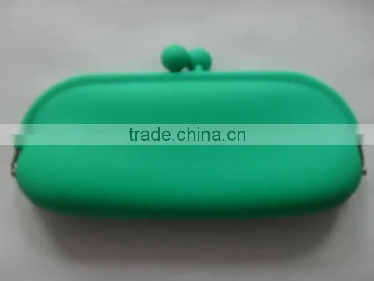 Adorable Fashion Silicone Bags with chain