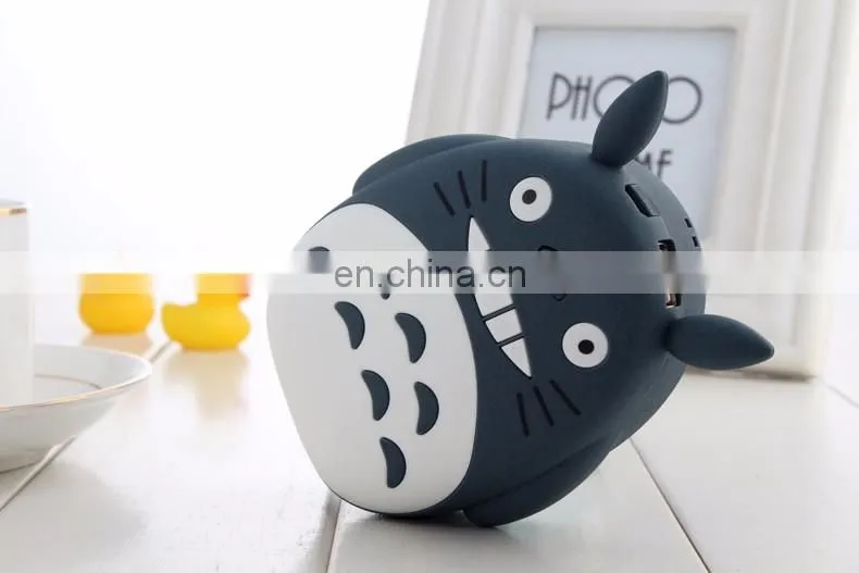 Mini Cute Cartoon 8000mah Portable Advertising Mobile Phone Charger totora animal pvc power bank