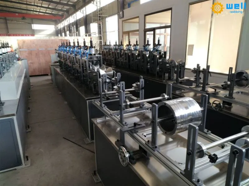 paper-angle-board-protector-machine-7