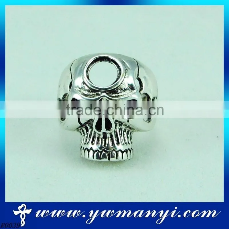 China supplier jewelry popular wholesale festival items skull ring silver jewelry R39
