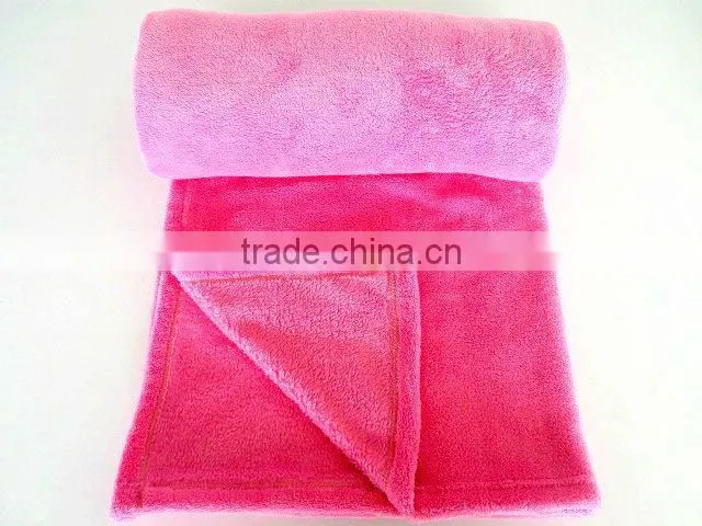 Promotional/Cheap Coral Fleece Travel Blanket with Carry Strap