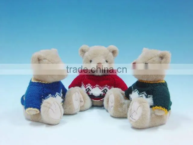 cheap and nice white plush valentine teddy bear toys with green wings