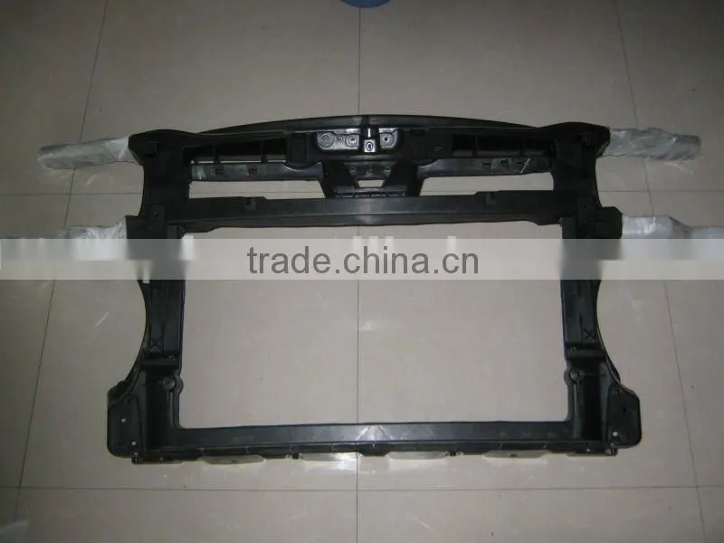 Touran plastic radiator support