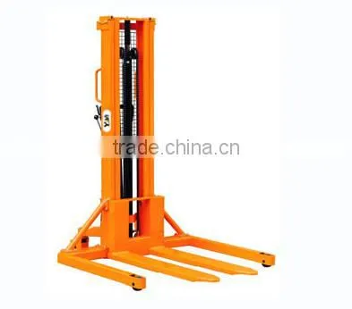 Semei-electric Stacker MW series straddle leg