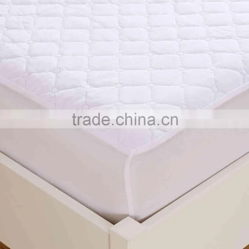 Hot Water Washable Allergy Protection Small Double Mattress Protector