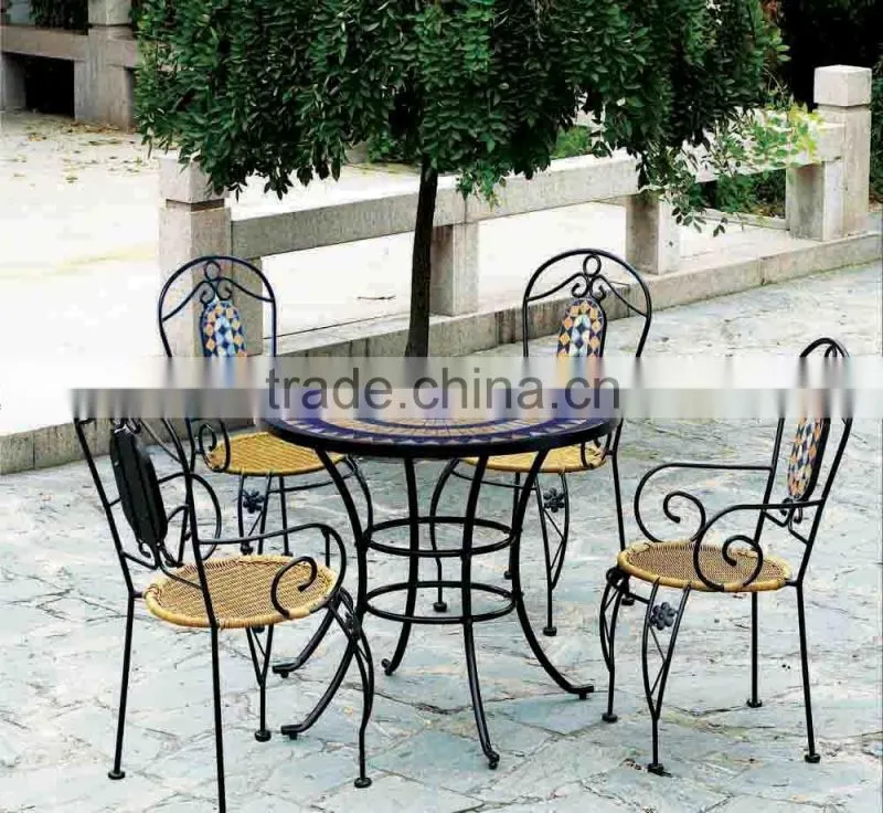 2012 Modern Metal Garden OUTDOOR FURNITURE made in China