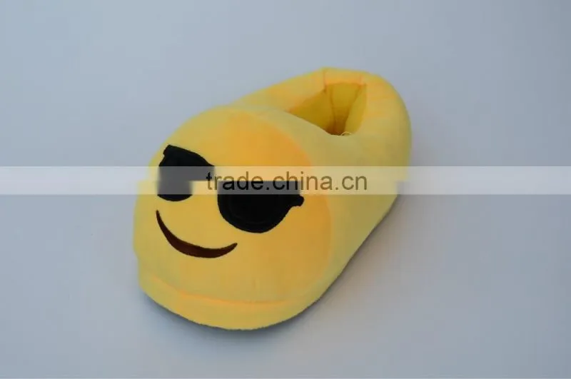 Household indoor warm emoji plush funny bedroom slippers ,QQ expression plush shoes