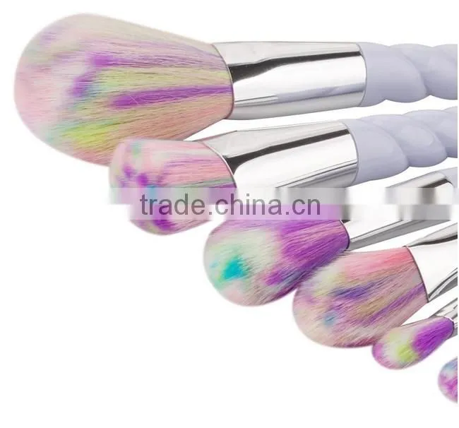 Free sample Beauty skin care Unicorn makeup brushes set kit face brush with travelling bag