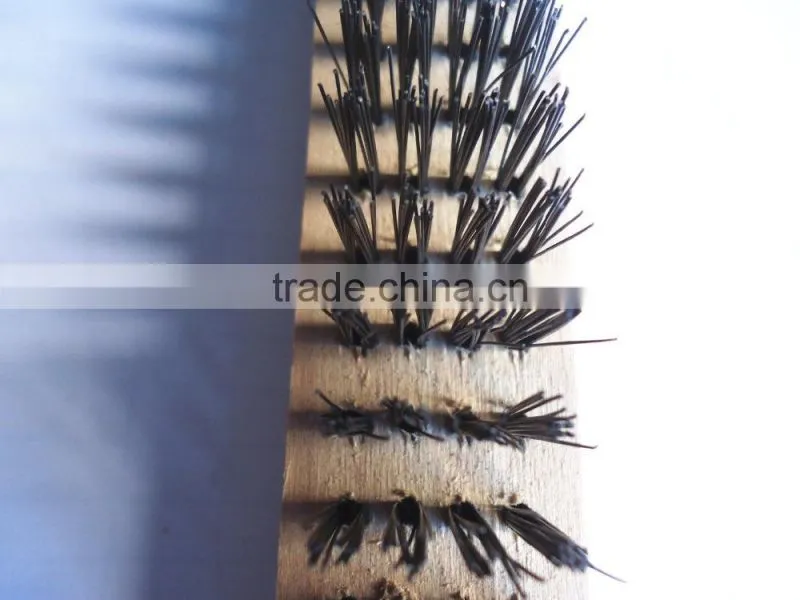 Cheap price and Good quality Steel wire brush with wooden handle