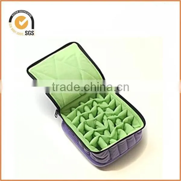 30 Bottle Essential Oil Carrying Case- Soft with Zipper