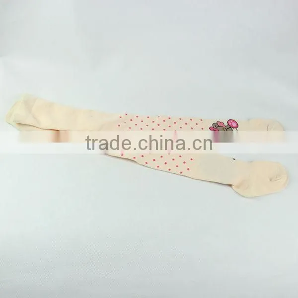 Comfortable cotton pantyhose tights for girls with nice cartoon