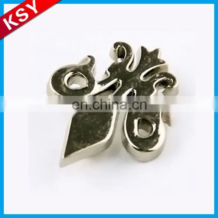 Fashionable Design Competitive Price 3D Clothing Round Logo Label Metal Hole Hang Tag