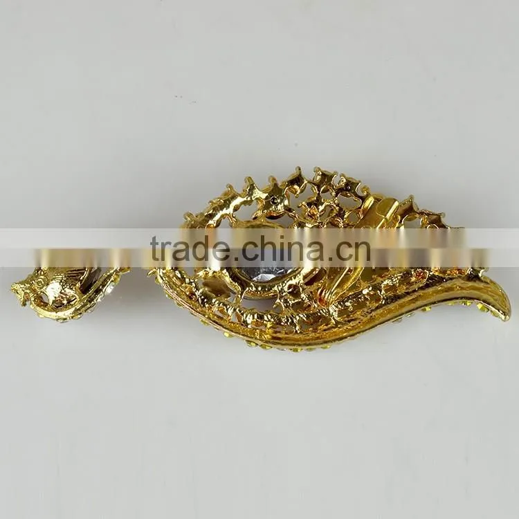 Wholesale Tear Drop Crystal Brooch Pin, Silver Toned Crystal Brooches for wedding dress