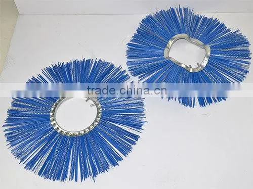 Pavement sweeping machine brush
