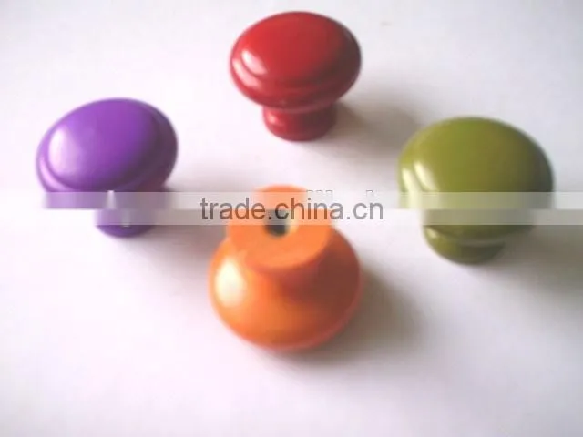 Best selling pine wood cabinet knobs 40mm diameter
