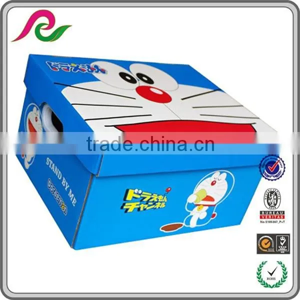 Folding corrugated paper box with plastic handle for packing gift