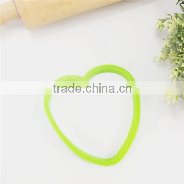 Fancy shapes silicone fried egg molds