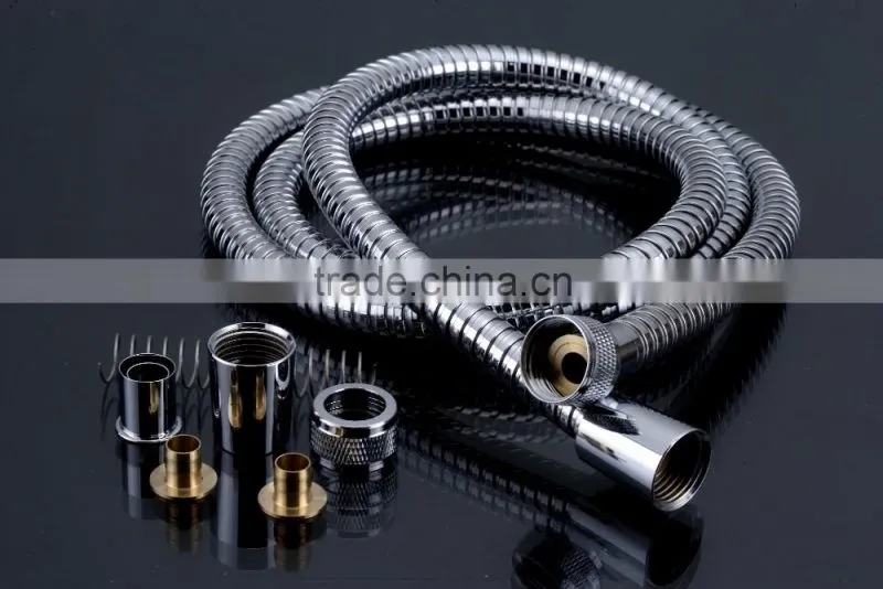 360 Rotational Brass Chromeplated Double Lock Water Hose