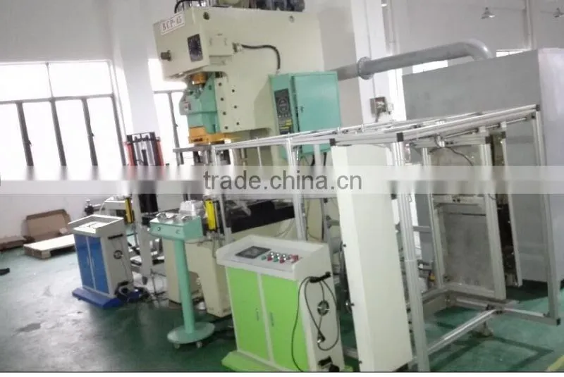 Automatic aluminum foil container making machine