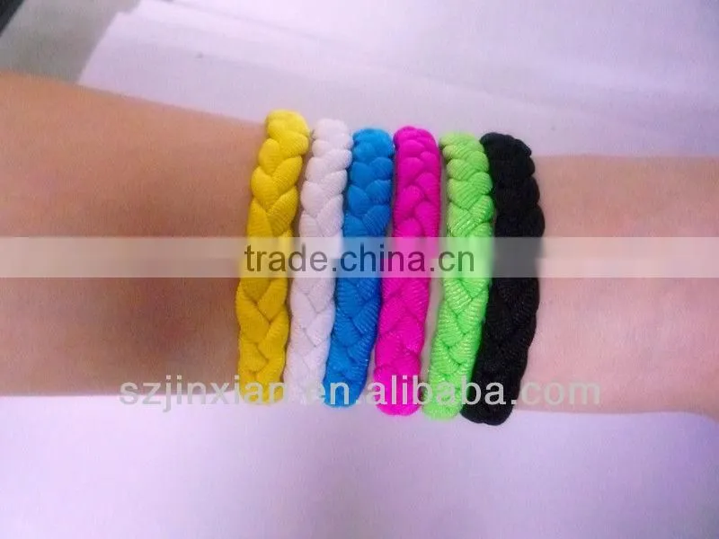 8mm cream-colored braided flat cord