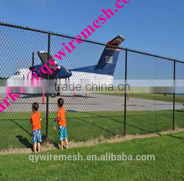 Alibaba Verified China Factory Popular Perimeter fence/Chain Link Fence top barbed wire/cyclone fence