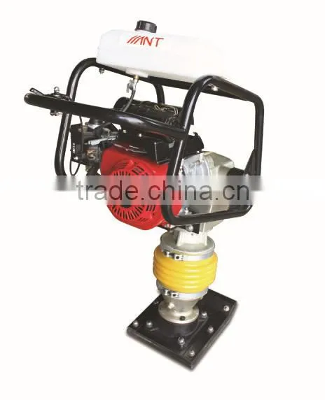Honda power Petrol rammed earth CJ60