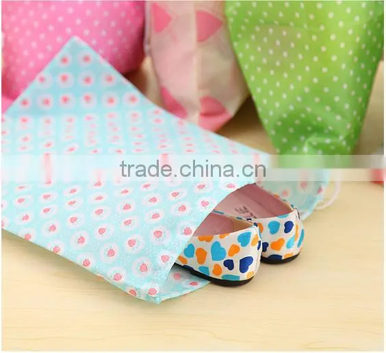 Q1117 Travel Portable Rope pulling dust bag for shoes