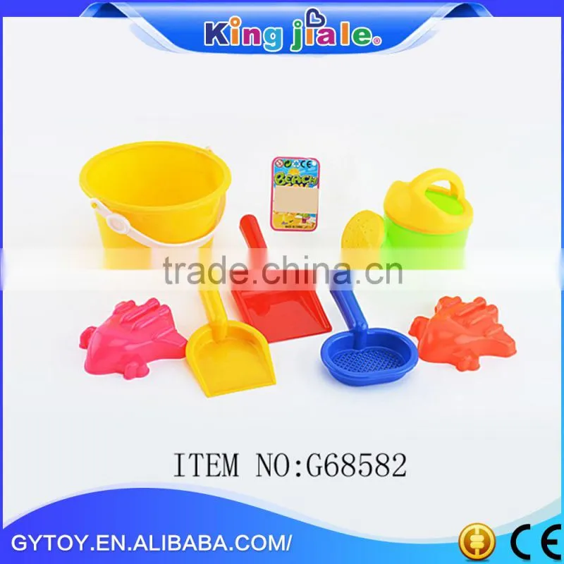 Newest design high quality cheap beach toys