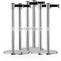 Silvery stainless steel outdoor traffic retractable crowd control barrier