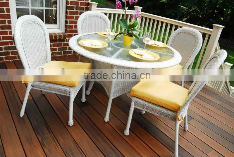Outdoor white Rattan Dining Table Set with chair