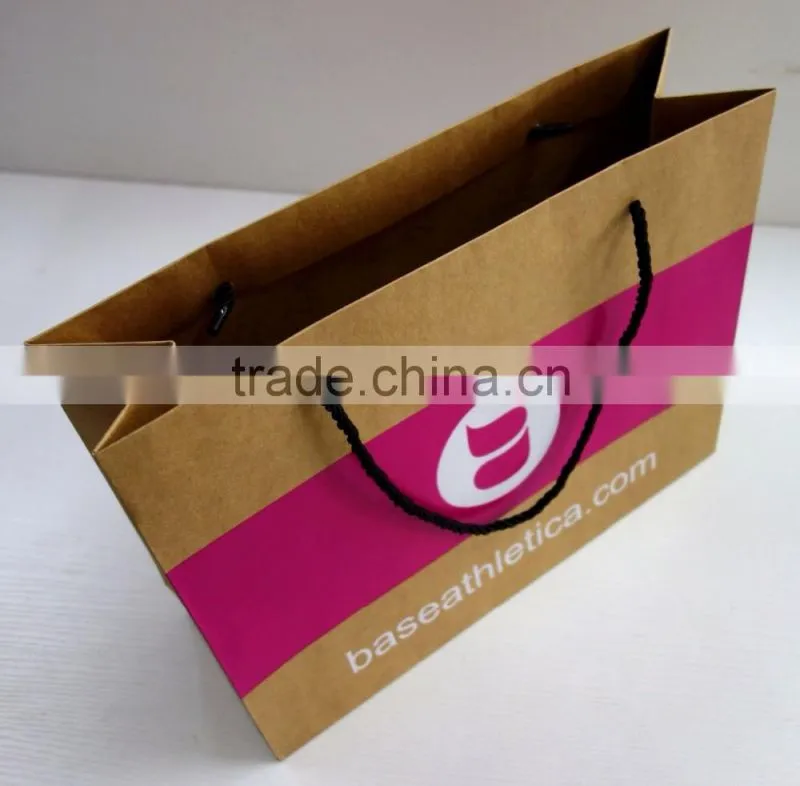 2017 China hot sales custom gift paper bags with round handles