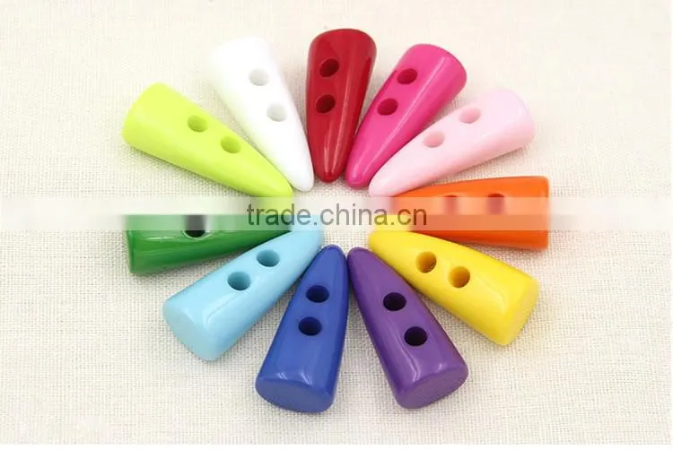 Hot Sale Colorful Fancy Resin Material Buffalo Horn Toggle Button For Coat