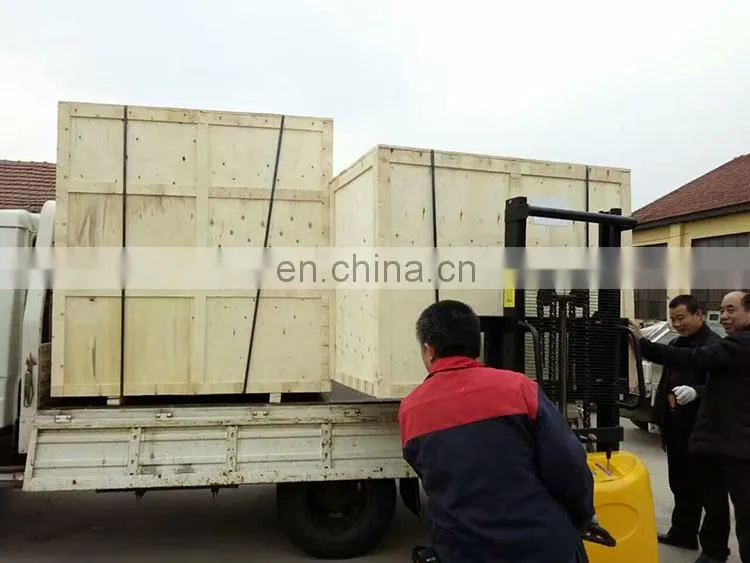 Small chicken meat cutter bandsaw for meat and bone cutting machine