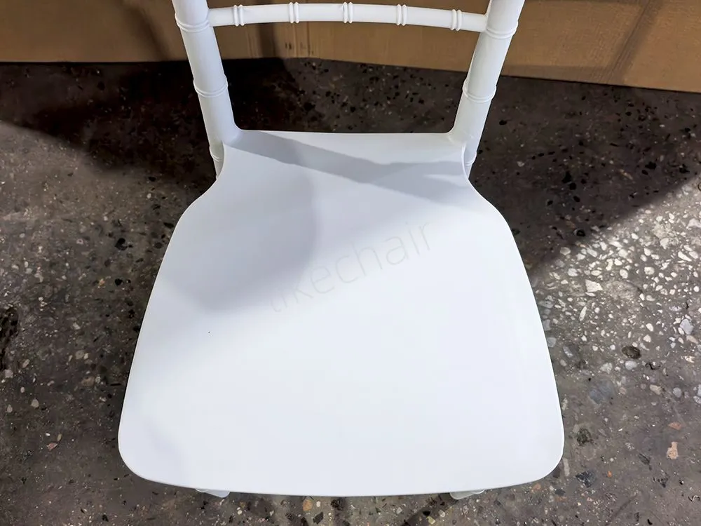 Plastic-chair10.jpg.webp