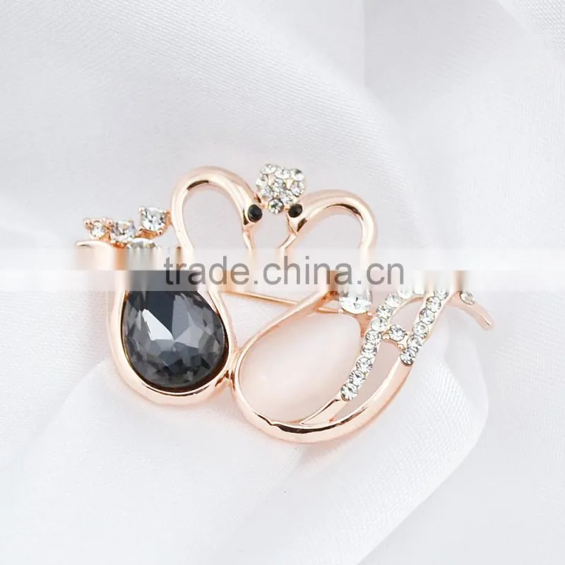 2015 popular crystal animal swan brooch double white swan lovely brooch