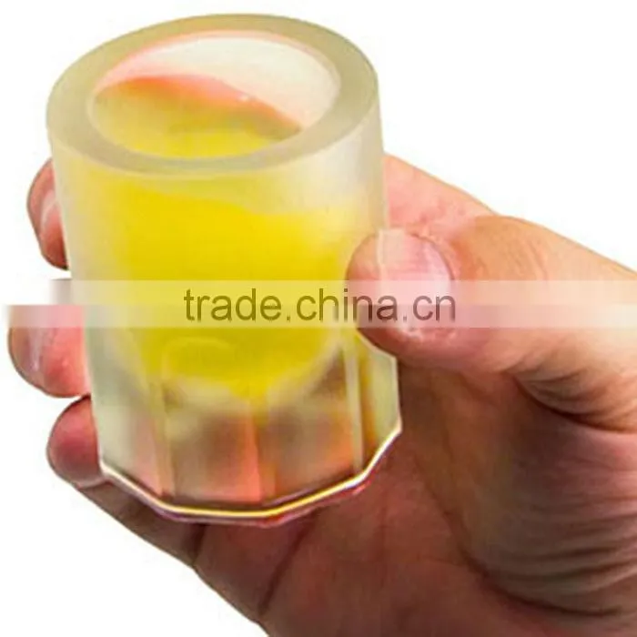 2015 Hot selling cup shaped silicone ice cube tray in hot summer