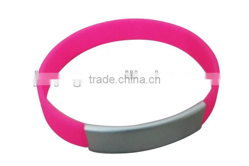 fashion custom thin silicone bracelet/round silicone bracelet/2013 bracelets