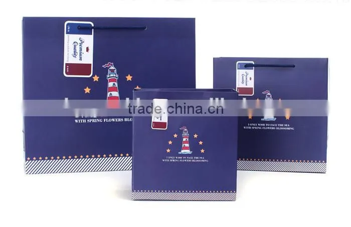 Wholesale brown kraft paper christmas gift bag in China