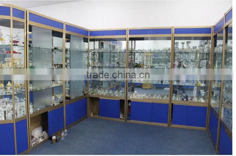 The pagoda type crystal casket