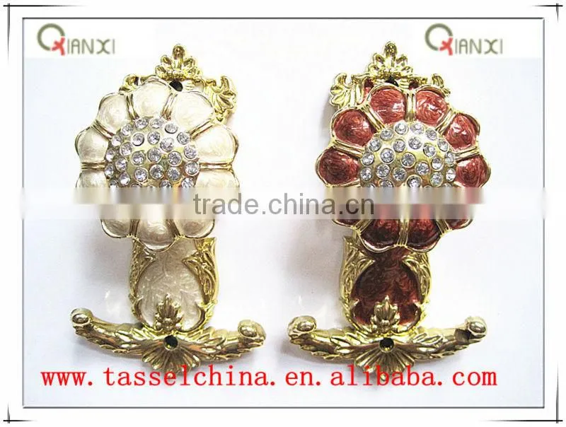 Attractive plastic curtain hooks,curtain holder clip,curtain holdbacks