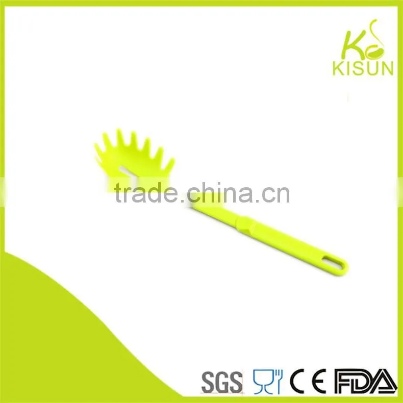 western style nylon spagetti scoop