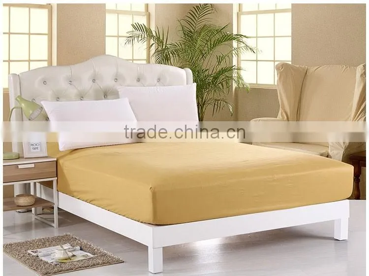 Yellow Or Red Colored Polyester Knit Waterproof Mattress Protector