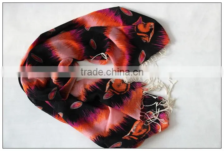 100% cashmere scarf
