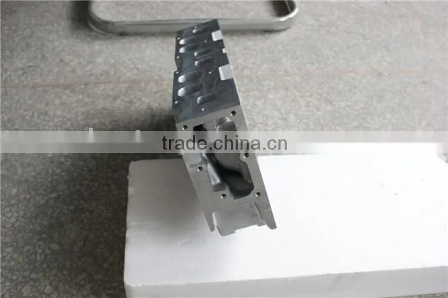 OE NO:7702164346/77007152244 RENAULT R9 cylinder head