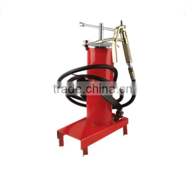 hot sell chiness foot grease pump with 8L manual