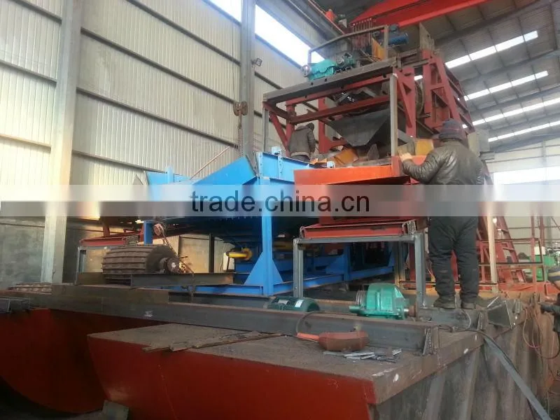 Excavating gold dredger