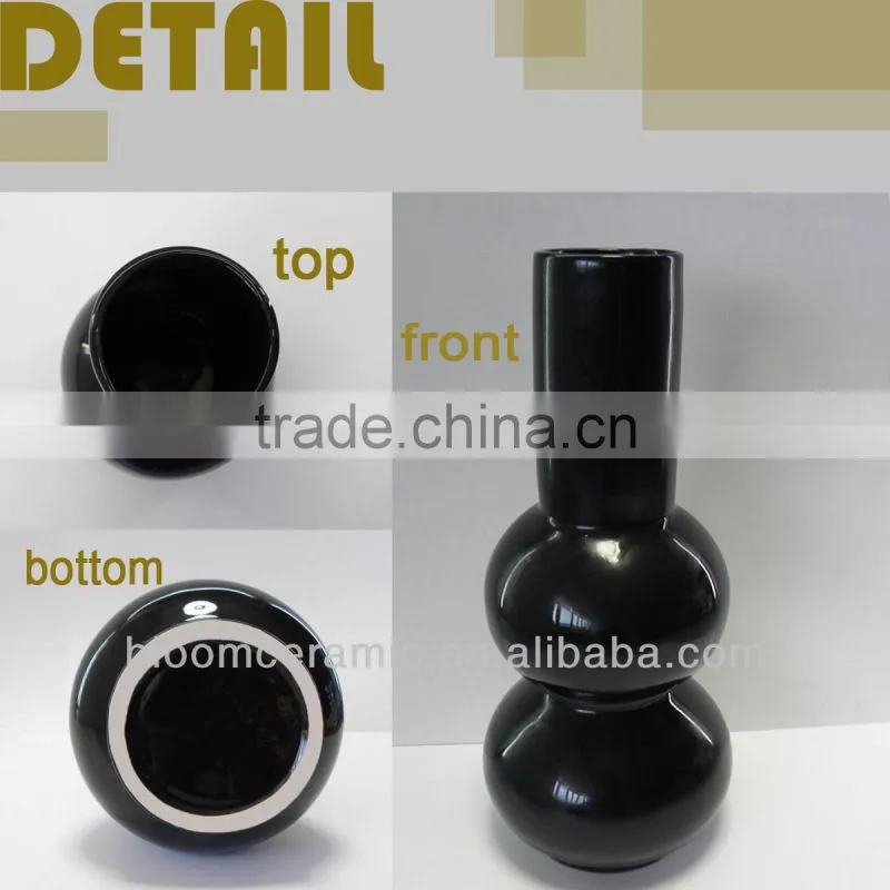 Gourd shaped ceramic vase